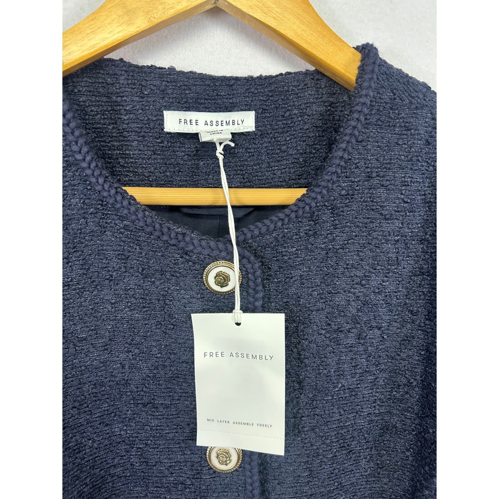 Old Money Free Assembly Womens L Navy Boucle Crew Neck Gold Button Crop Jacket - Picture 5 of 12